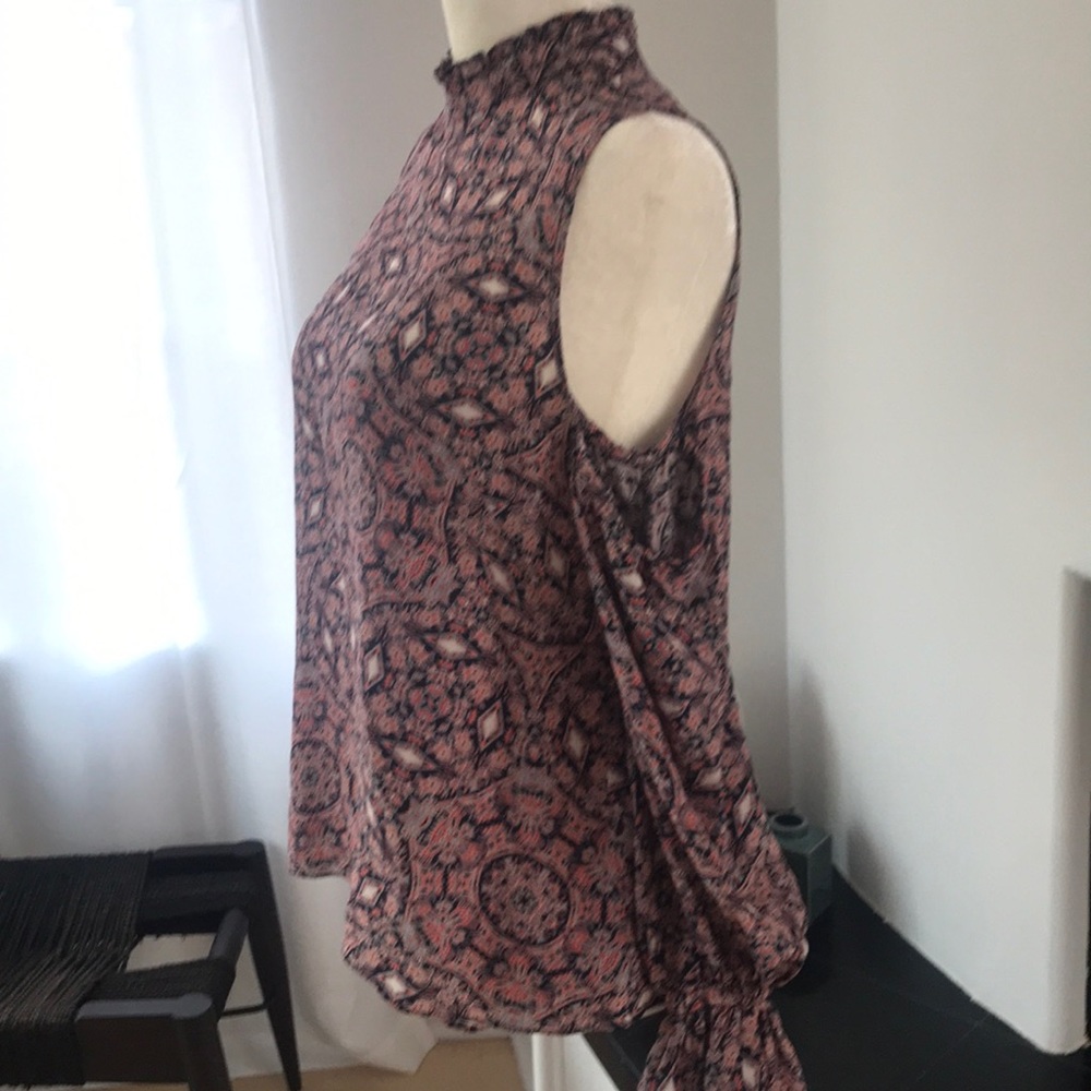 Intermix blouse - Picture 3 of 5